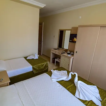 Juniper Hotell 2*