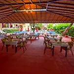 מלון Juniper איסמלר