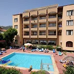 מלון Juniper איסמלר