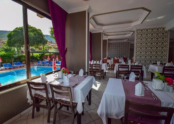 Hotel Juniper İçmeler