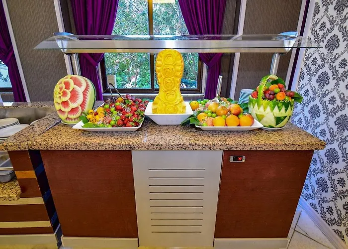 Juniper Hotel İçmeler